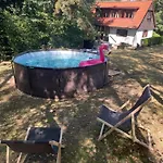 Nad Rekou Otavou Casa vacanze *